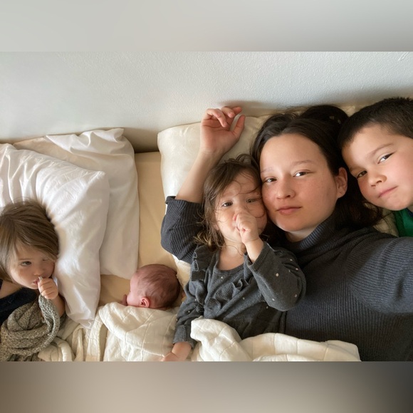 Meet your Posher, Joy - Picture 2 of 2